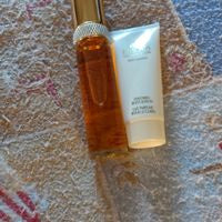 White Diamonds by Elizabeth Taylor for Women - 4 Pc Gift Set 3.3oz EDT Spray, 3.3oz Gentle Moisturizing Body Wash, 3.3oz Perfumed Body Lotion, 10ml EDT Spray